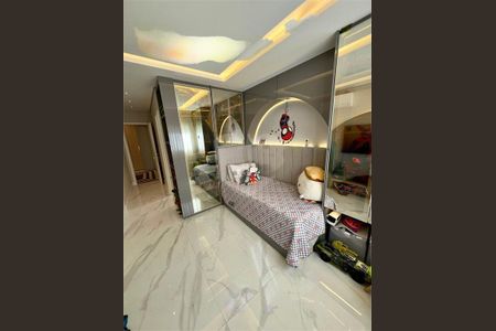 Apartamento à venda com 238m², 4 quartos e 4 vagas