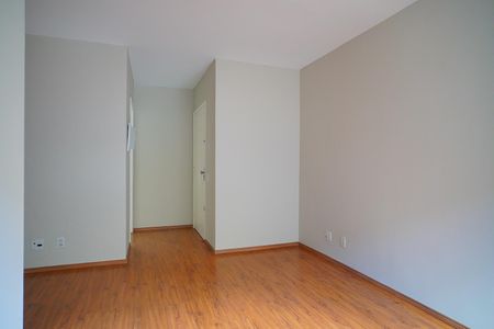 Sala de apartamento à venda com 1 quarto, 42m² em Petrópolis, Porto Alegre