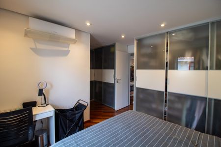 Quarto 2 de casa de condomínio à venda com 3 quartos, 136m² em Caxingui, São Paulo