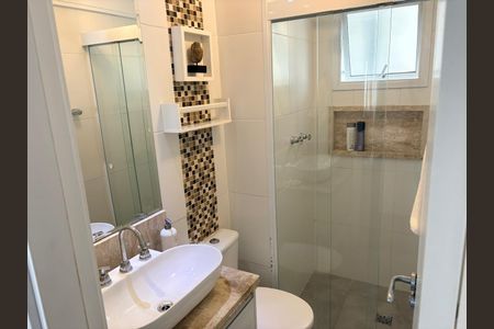 Apartamento à venda com 67m², 2 quartos e 2 vagasFoto 01