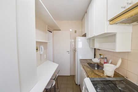 Apartamento à venda com 44m², 2 quartos e 1 vagaCozinha