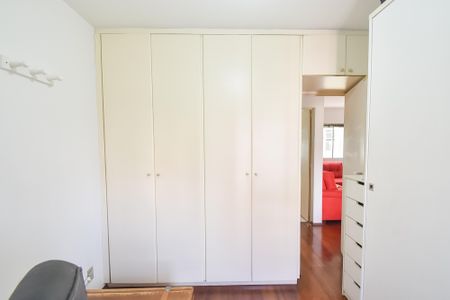 Apartamento à venda com 44m², 2 quartos e 1 vagaQuarto 2