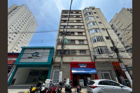 Apartamento para alugar com 97m², 2 quartos e sem vagaFachada