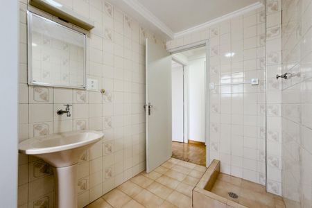 Apartamento para alugar com 97m², 2 quartos e sem vagaBanheiro