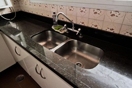 Casa à venda com 350m², 4 quartos e 8 vagasCozinha