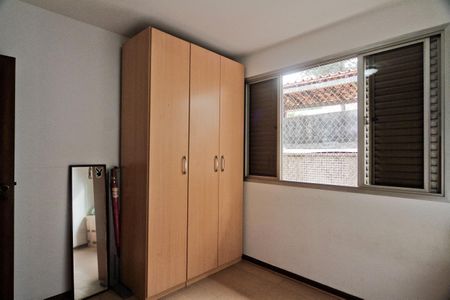 Casa à venda com 350m², 4 quartos e 8 vagasQuarto 1