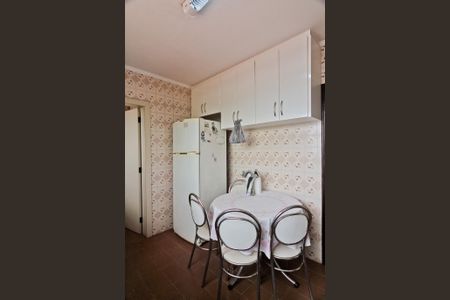 Casa à venda com 350m², 4 quartos e 8 vagasCozinha