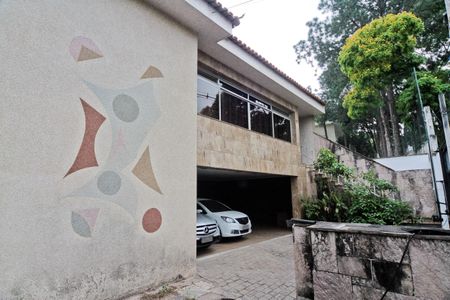 Casa à venda com 350m², 4 quartos e 8 vagasÁrea Externa