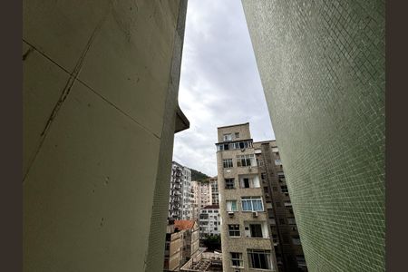 Apartamento à venda com 47m², 1 quarto e sem vaga Apartamento à venda com 47m², 1 quarto e sem vagaSala - varanda - vista