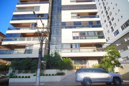 Apartamento à venda com 173m², 3 quartos e 2 vagasFachada