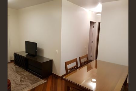 Apartamento para alugar com 71m², 2 quartos e 1 vaga Apartamento para alugar com 71m², 2 quartos e 1 vagaSala