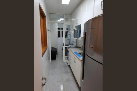 Apartamento para alugar com 71m², 2 quartos e 1 vaga Apartamento para alugar com 71m², 2 quartos e 1 vagaCozinha