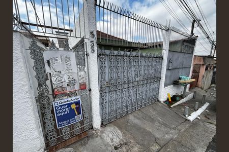 Casa para alugar com 75m², 2 quartos e sem vagaFachada