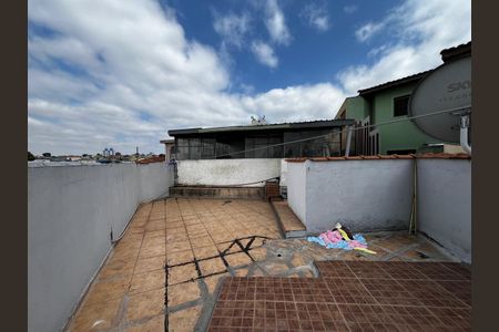 Casa para alugar com 75m², 2 quartos e sem vagaÁrea Externa
