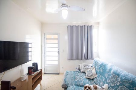 Apartamento para alugar com 48m², 2 quartos e 1 vaga Apartamento para alugar com 48m², 2 quartos e 1 vagaSala