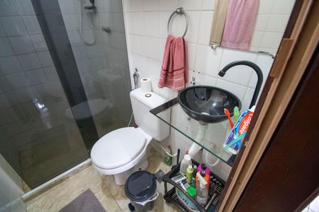 Apartamento para alugar com 48m², 2 quartos e 1 vaga Apartamento para alugar com 48m², 2 quartos e 1 vagaBanheiro