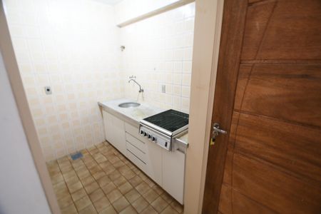 Cozinha de kitnet/studio para alugar com 1 quarto, 38m² em Bosque, Campinas