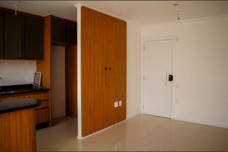 Apartamento para alugar com 66m², 2 quartos e 1 vagaSala/Cozinha