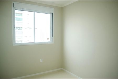 Suíte 1 de apartamento para alugar com 2 quartos, 66m² em Setor Bueno, Goiânia