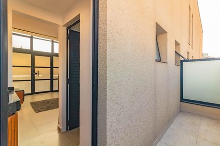 Studio para alugar com 50m², 1 quarto e 1 vaga Studio para alugar com 50m², 1 quarto e 1 vagaSacada