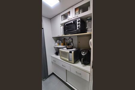 Apartamento à venda com 96m², 2 quartos e 1 vaga Apartamento à venda com 96m², 2 quartos e 1 vagaCozinha