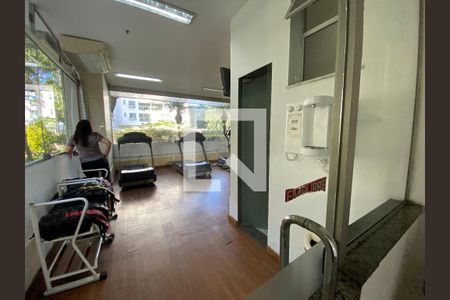 Apartamento à venda com 96m², 2 quartos e 1 vaga Apartamento à venda com 96m², 2 quartos e 1 vagaÁrea comum - Academia