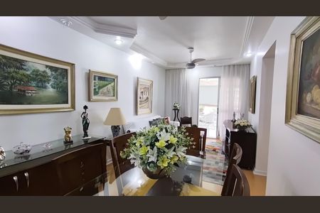 Apartamento à venda com 96m², 2 quartos e 1 vaga Apartamento à venda com 96m², 2 quartos e 1 vagaSala