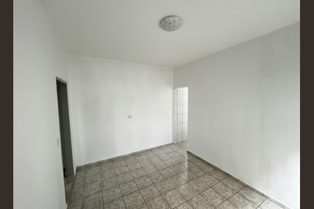 Sala de casa para alugar com 2 quartos, 58m² em Jardim Rossin, São Paulo