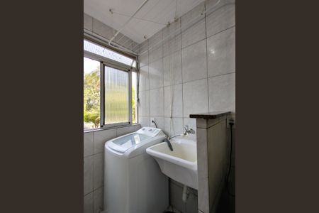 Apartamento para alugar com 60m², 3 quartos e 1 vagaÁrea de Serviço