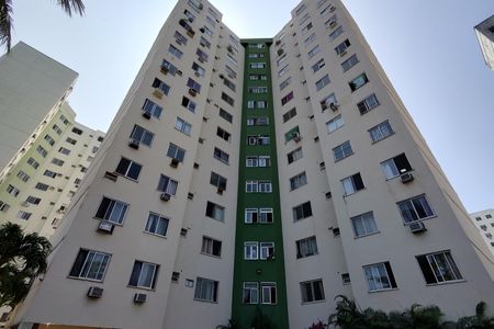 Apartamento para alugar com 60m², 3 quartos e 1 vagaFachada do bloco