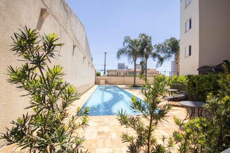 Apartamento à venda com 65m², 2 quartos e 1 vaga Apartamento à venda com 65m², 2 quartos e 1 vagaÁrea comum - Piscina