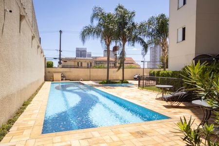 Apartamento à venda com 65m², 2 quartos e 1 vaga Apartamento à venda com 65m², 2 quartos e 1 vagaÁrea comum - Piscina