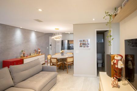 Apartamento à venda com 65m², 2 quartos e 1 vaga Apartamento à venda com 65m², 2 quartos e 1 vagaSala
