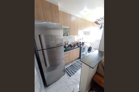 Cozinha de apartamento para alugar com 2 quartos, 48m² em Vila Urupes, Suzano