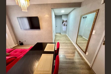 Apartamento para alugar com 48m², 2 quartos e 1 vagaSala