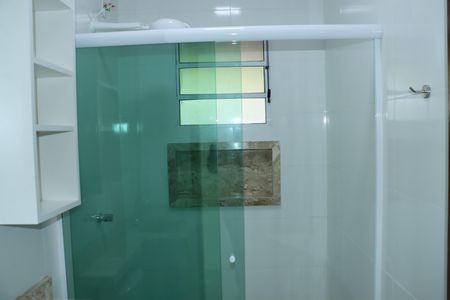 Casa de condomínio para alugar com 140m², 3 quartos e 2 vagasBanheiro 1