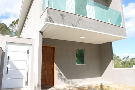 Casa de condomínio para alugar com 140m², 3 quartos e 2 vagasFachada