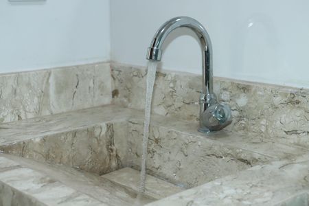 Casa de condomínio para alugar com 140m², 3 quartos e 2 vagasBanheiro 2