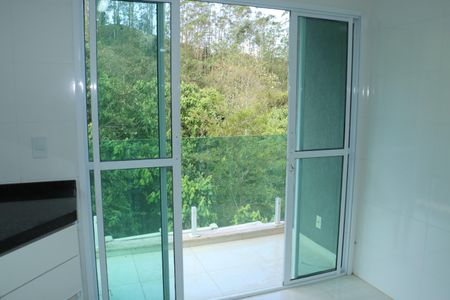 Casa de condomínio para alugar com 140m², 3 quartos e 2 vagasCozinha