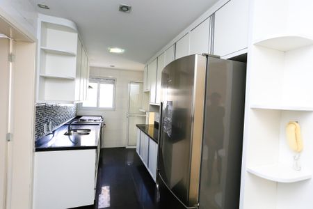 Apartamento à venda com 126m², 3 quartos e 2 vagas Apartamento à venda com 126m², 3 quartos e 2 vagascozinha