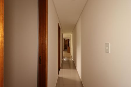 Apartamento à venda com 62m², 3 quartos e 2 vagasCorredor