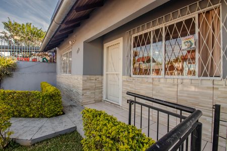 Casa à venda com 222m², 3 quartos e 3 vagas Casa à venda com 222m², 3 quartos e 3 vagasFachada do Studio