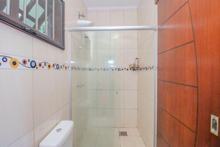 Casa à venda com 222m², 3 quartos e 3 vagas Casa à venda com 222m², 3 quartos e 3 vagasBanheiro da Suíte