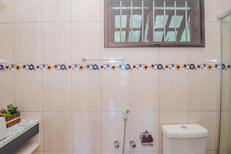 Casa à venda com 222m², 3 quartos e 3 vagas Casa à venda com 222m², 3 quartos e 3 vagasBanheiro da Suíte