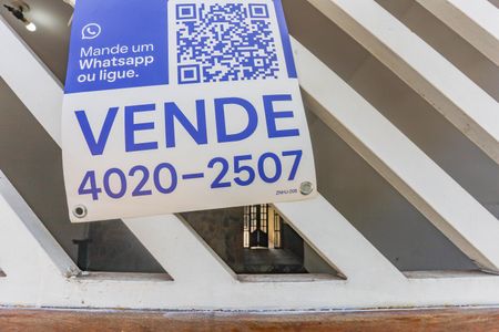 Casa à venda com 199m², 5 quartos e 2 vagasPlaca código 