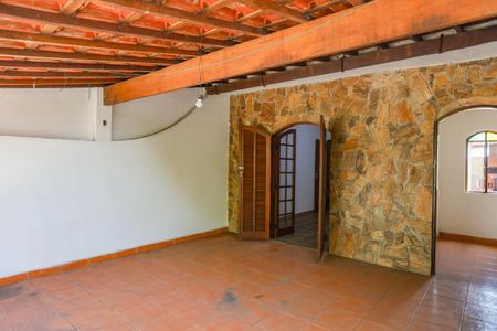 Casa à venda com 199m², 5 quartos e 2 vagasVaranda do quarto 3 