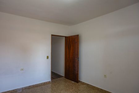 Casa à venda com 199m², 5 quartos e 2 vagasQuarto 4 