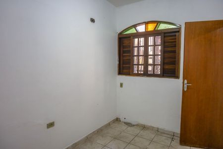 Casa à venda com 199m², 5 quartos e 2 vagasQuarto 2 