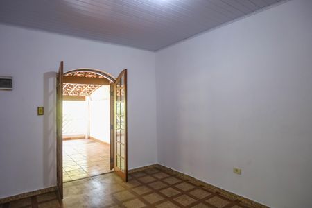 Casa à venda com 199m², 5 quartos e 2 vagasQuarto 3