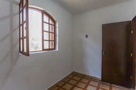 Casa à venda com 199m², 5 quartos e 2 vagasQuarto 5 